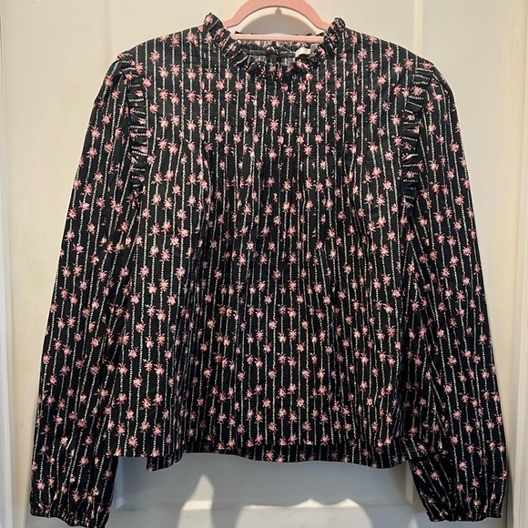 NWOT Wayf size XL. Cotton long sleeve. Great pattern and ruffle sleeve - Picture 1 of 3